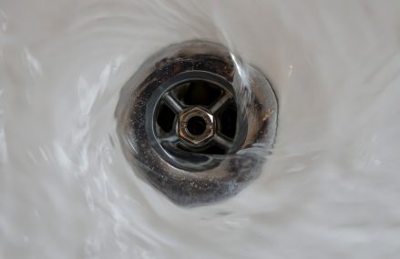 Comment choisir un système de vidage de douche ?