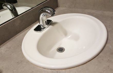 Déboucher un lavabo : combien ça coûte ?