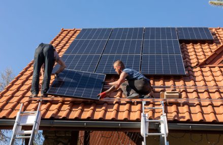 Intégrer les énergies renouvelables dans votre réseau électrique domestique