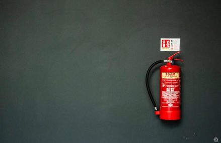 5 critères essentiels pour choisir un extincteur
