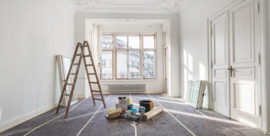 Rénovation de porte intérieure : relooker de vieux battants sans tout changer